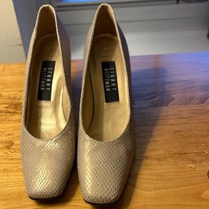 Stuart Weitzman Women's Metallic Heels